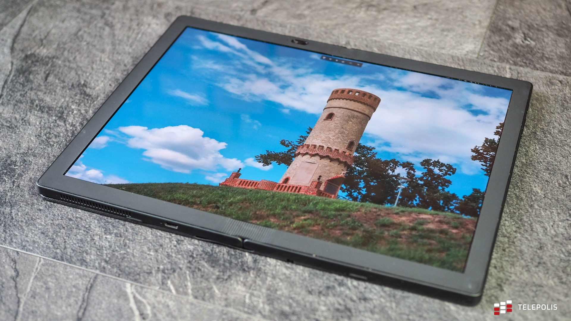 Lenovo ThinkPad X1 Fold – mały laptop, który daje mnóstwo funu