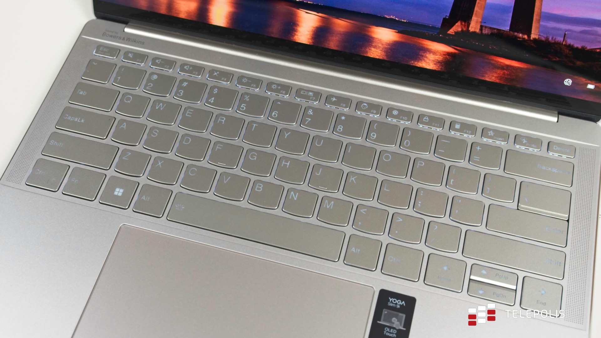 Przez ten ekran chcę wywalić telewizor. Laptop wystarczy (test)