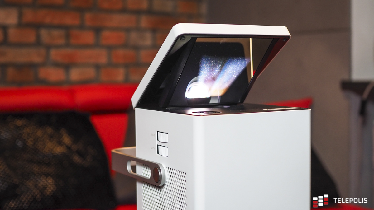 LG HU80KSW Laser 4K - nietypowy projektor ze świetną jakością obrazu