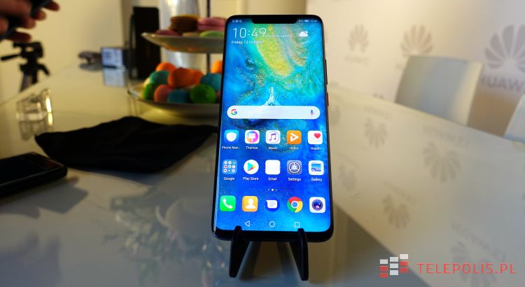 Huawei w formie - naśmiewa sie z kary dla Apple i Samsunga za spowalnianie smartfonów