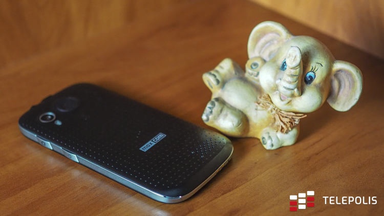 100 zł za zakup telefonu Maxcom MS459 Harmony w Play