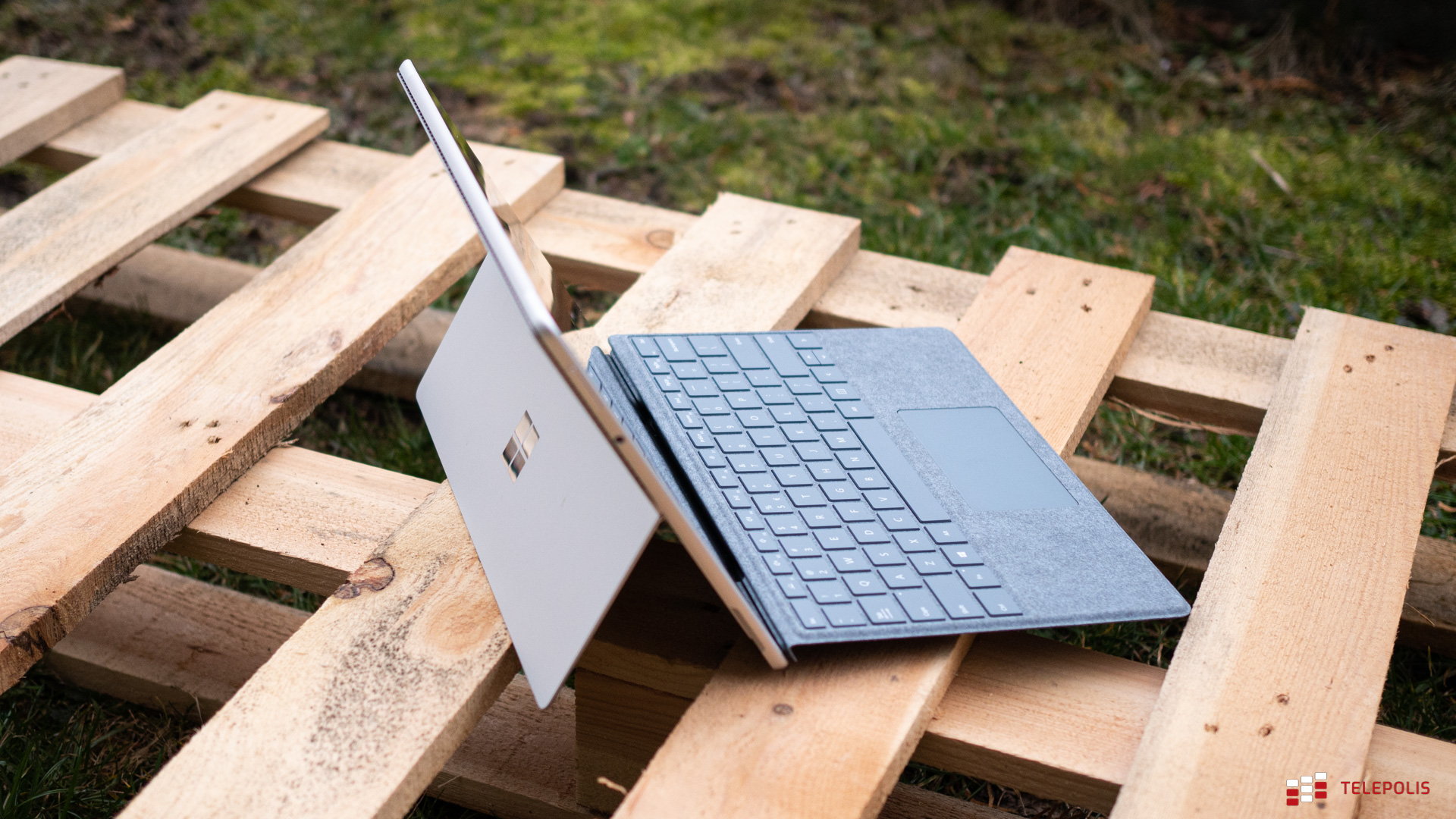 Microsoft Surface 8 Pro – piękny sprzęt z mnóstwem wad