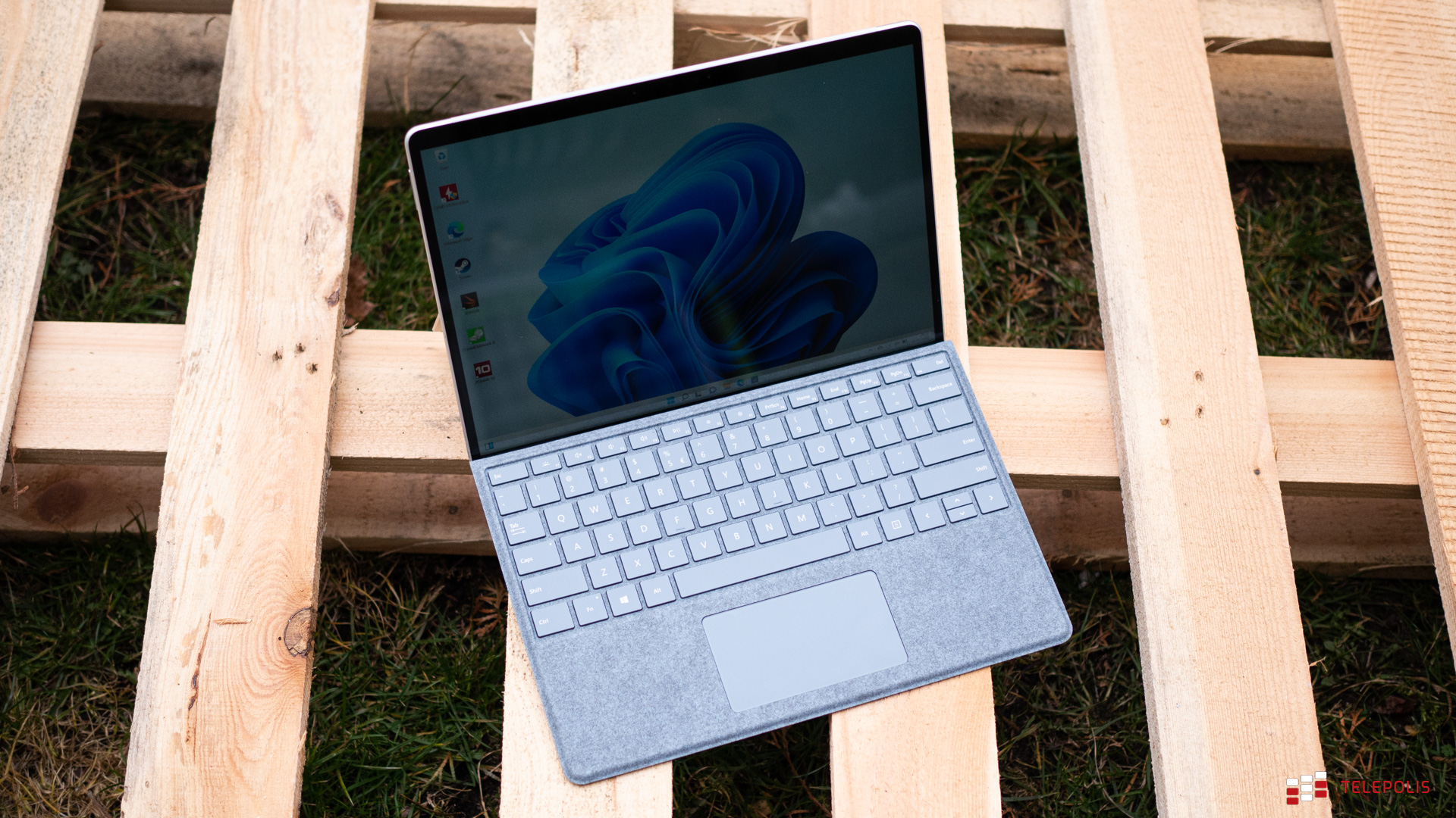 Microsoft Surface 8 Pro – piękny sprzęt z mnóstwem wad