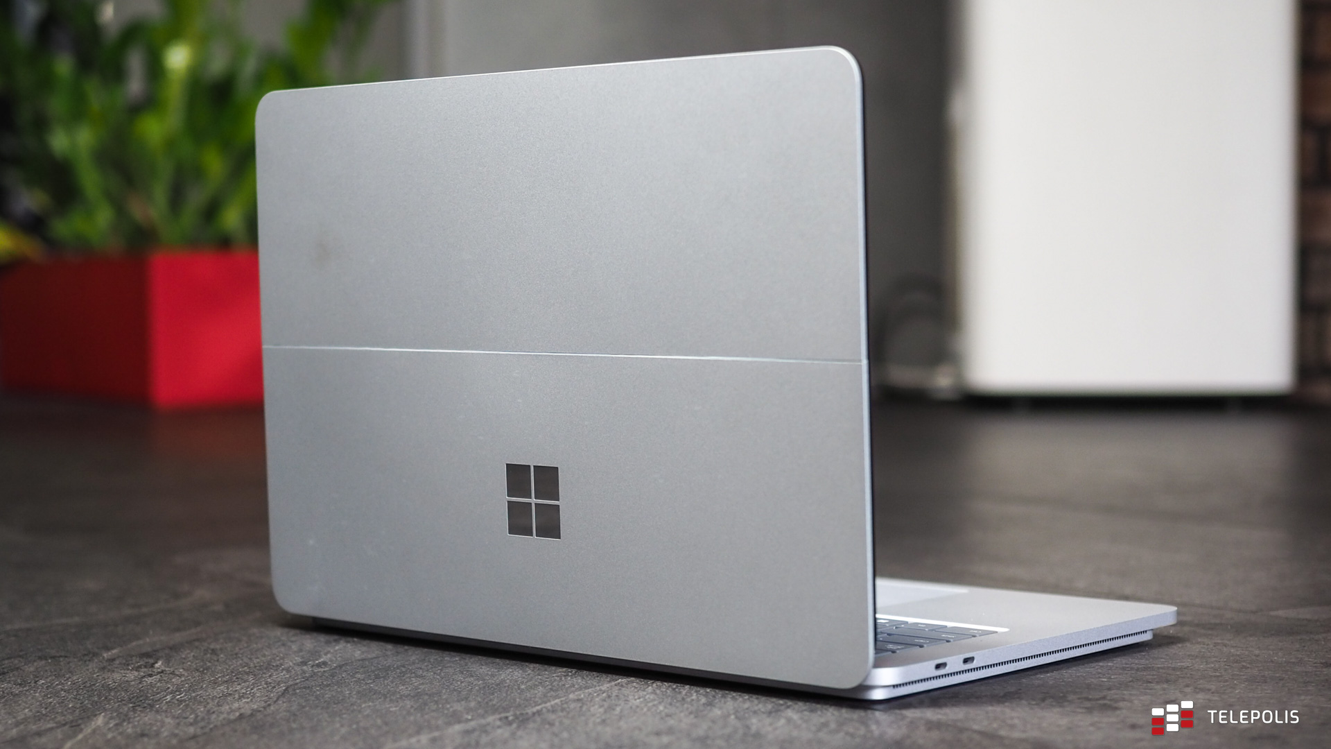 Microsoft stworzył laptop niemal doskonały. Można się zakochać