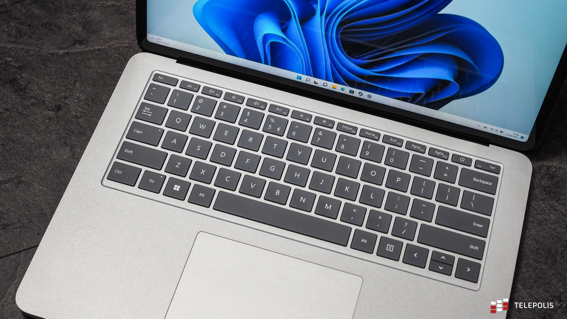 Microsoft stworzył laptop niemal doskonały. Można się zakochać