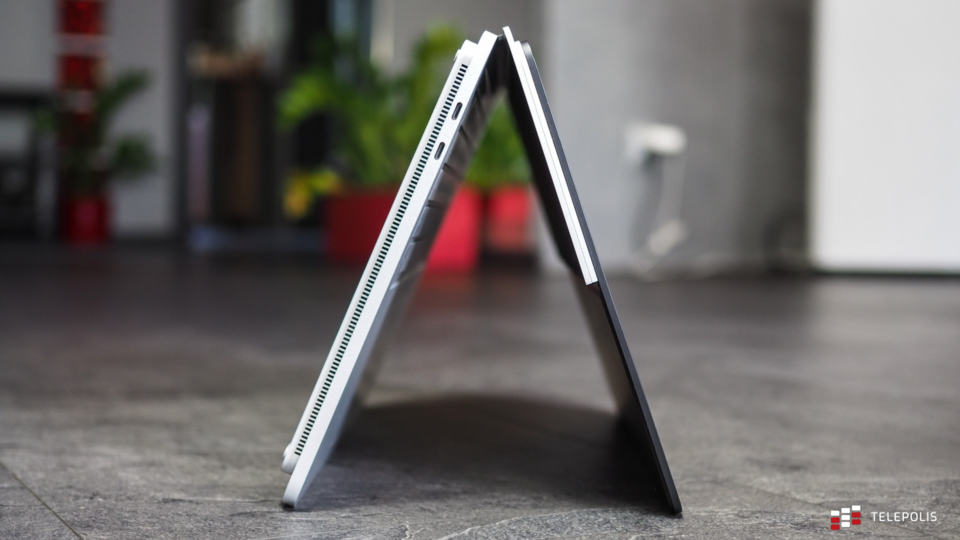 Microsoft stworzył laptop niemal doskonały. Można się zakochać