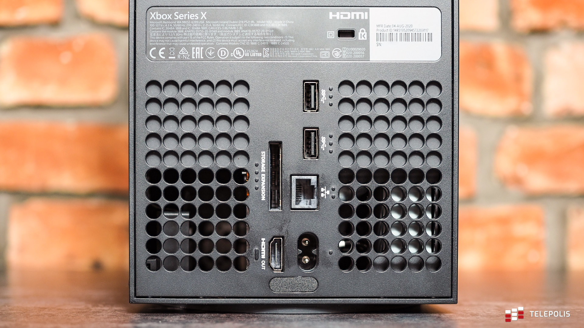 Xbox Series X: potężna konsola Microsoftu, która nie kłania się konkurencji