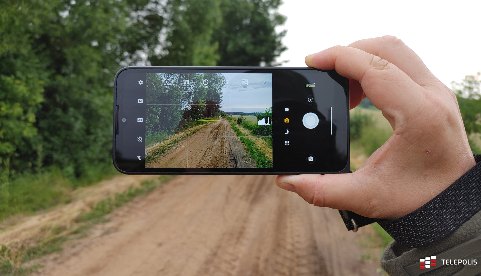 Motorola Defy – powrót wzmocnionego telefonu do zadań specjalnych. Czy udany?