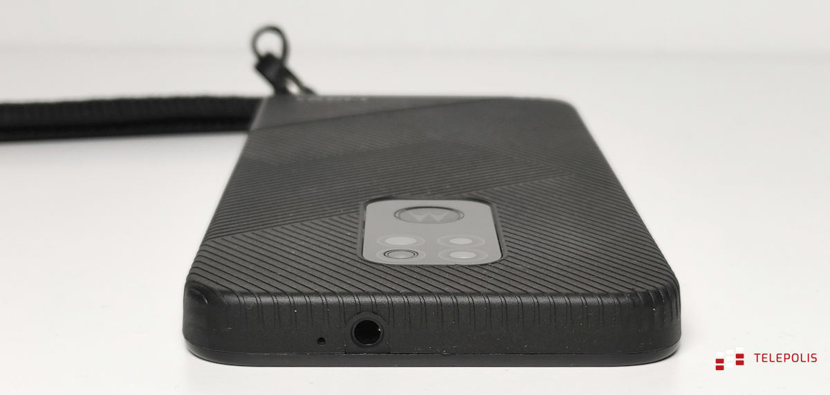Motorola Defy – powrót wzmocnionego telefonu do zadań specjalnych. Czy udany?