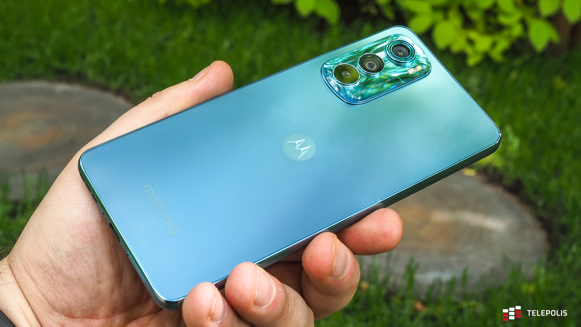 Motorola Edge 30 – smukły i lekki telefon o świetnym wyposażeniu