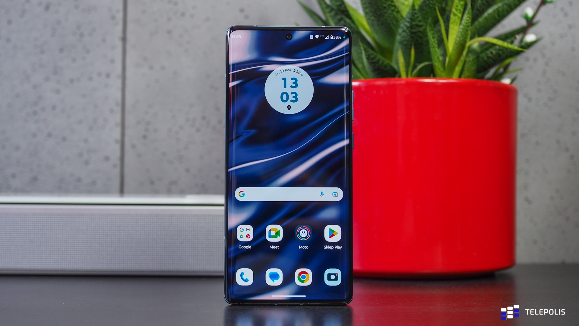 Motorola wie, jak robić flagowce. Test telefonu Edge 40 Pro