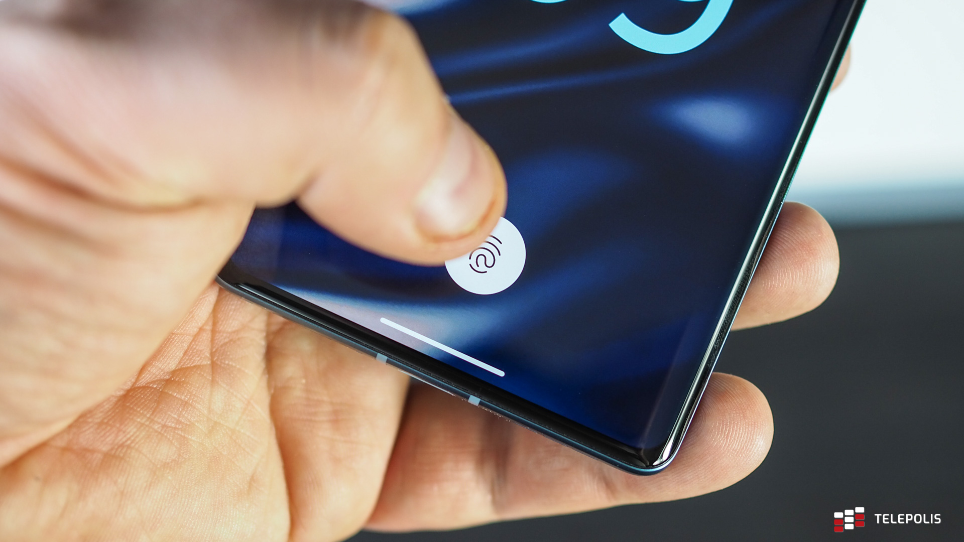 Motorola wie, jak robić flagowce. Test telefonu Edge 40 Pro