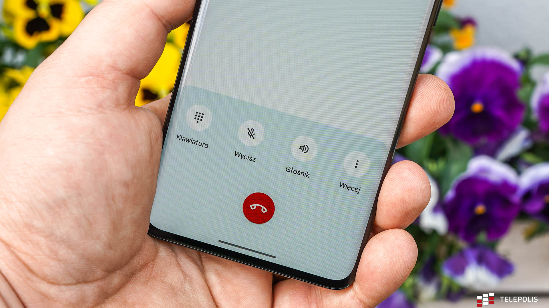 Motorola Edge 40 – mały smartfon o wielkim wnętrzu (test)