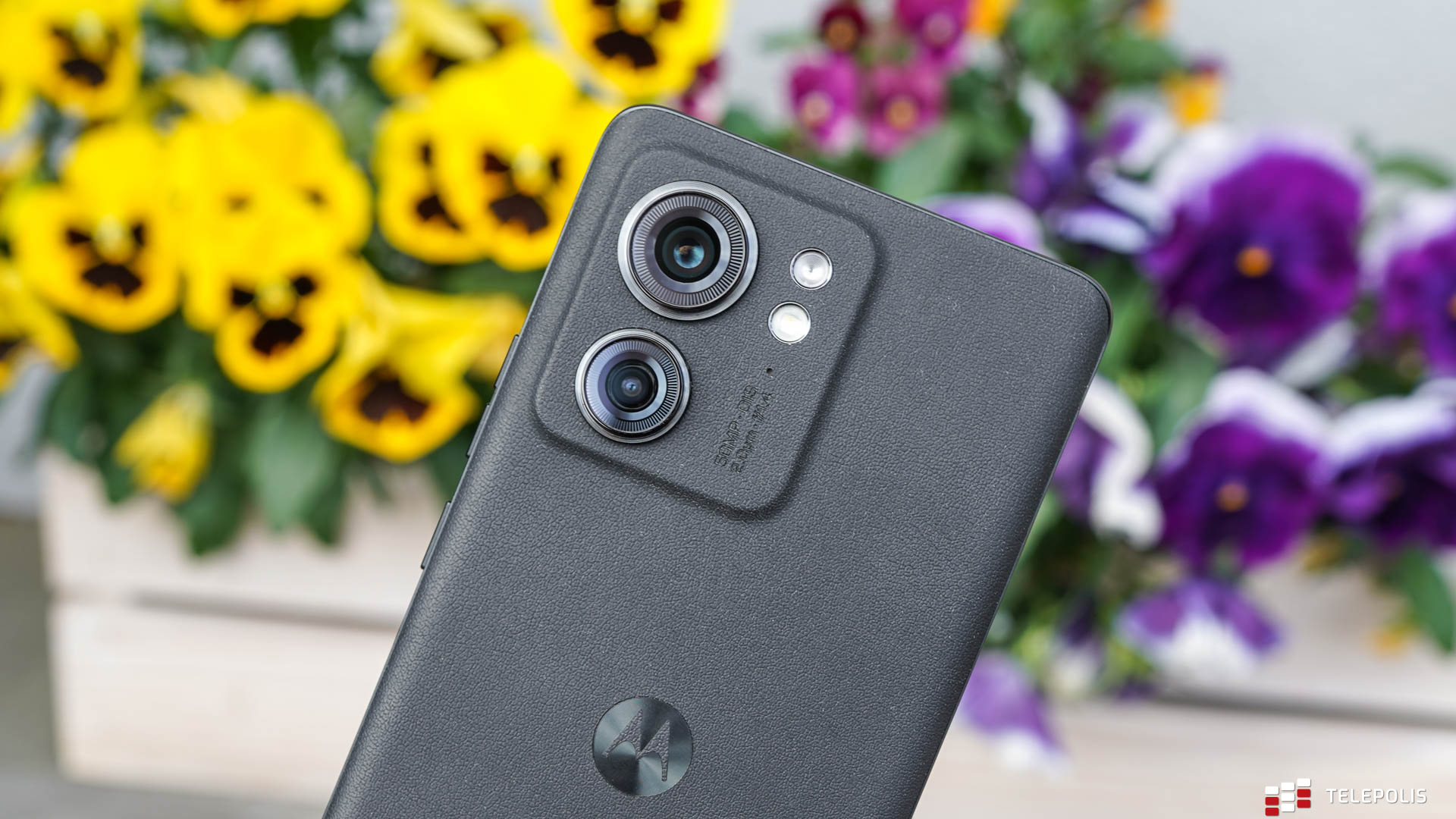 Motorola Edge 40 – mały smartfon o wielkim wnętrzu (test)