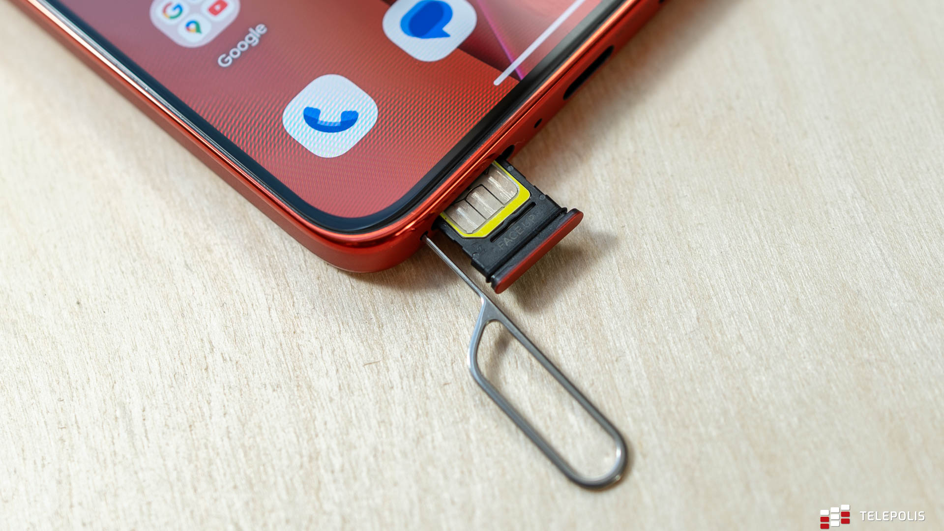 Motorola Edge 50 Neo – przyciąga wyglądem, ale czy zatrzyma wnętrzem? (test)