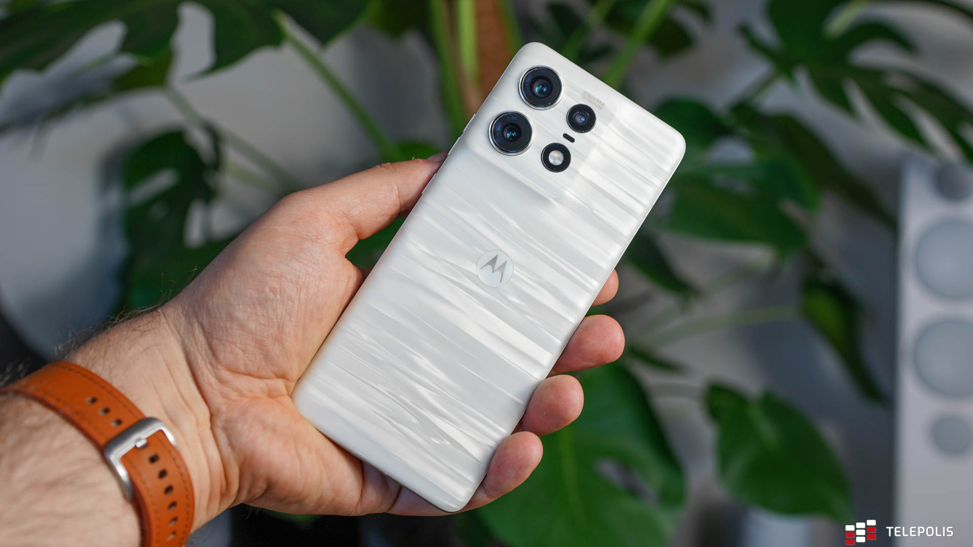 Motorola Edge 50 Pro – test flagowca, który stał się średniakiem