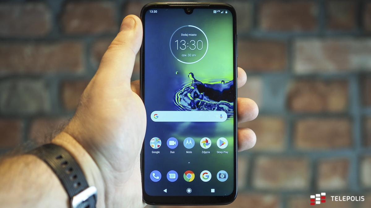 Motorola Moto G8 Plus - niezły telefon, któremu brakuje „tego czegoś”
