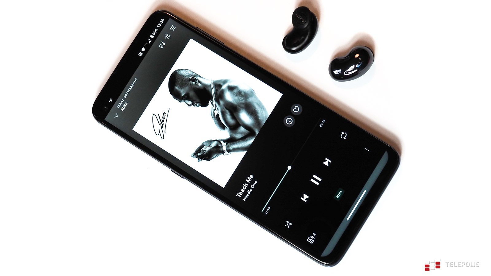 Motorola Moto G9 Plus - telefon dla osób lubiących duże ekrany