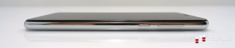 Motorola One przetestowana. Motorola kończy dobry rok udanym smartfonem