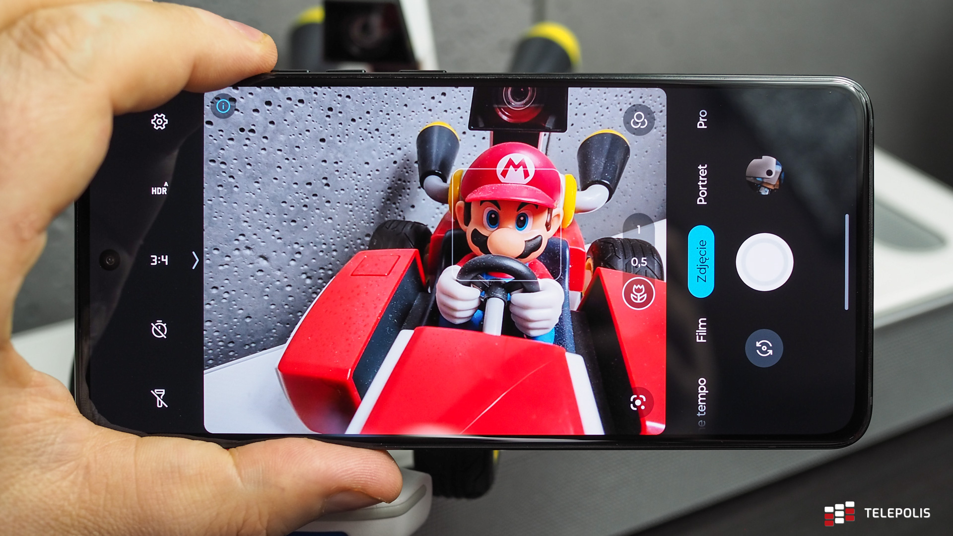 ThinkPhone by Motorola – test. Smartfon z „atomowym” guzikiem