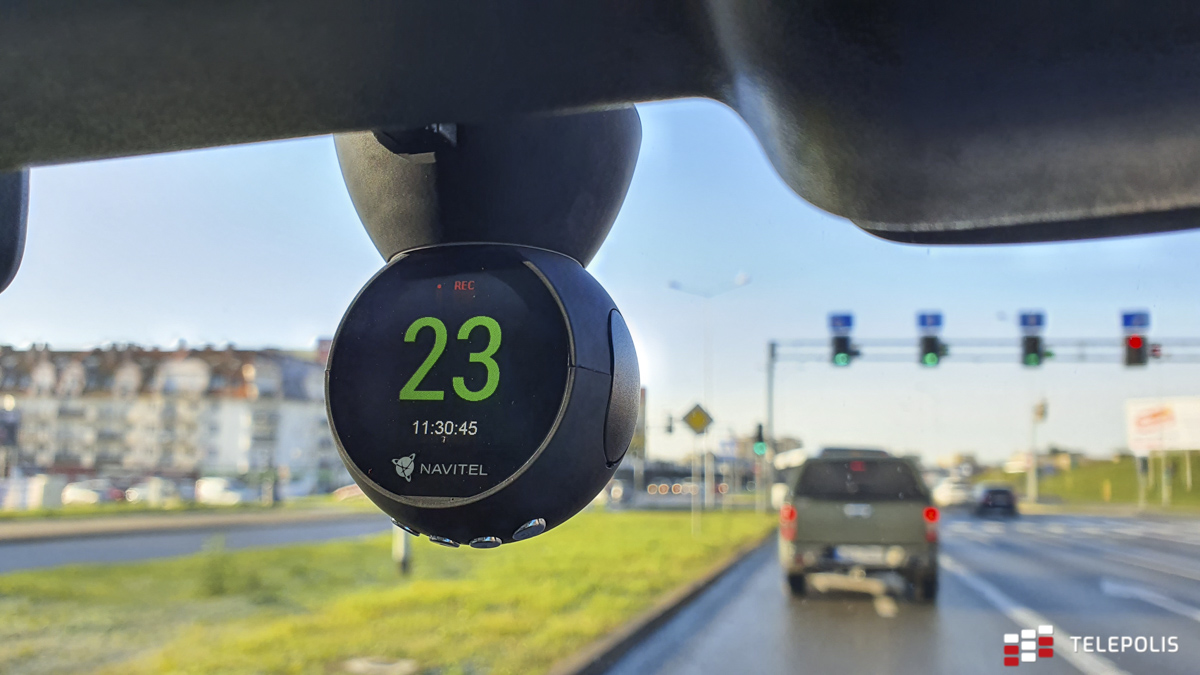 Navitel R1050 - mały wideorejestrator o dużych możliwościach