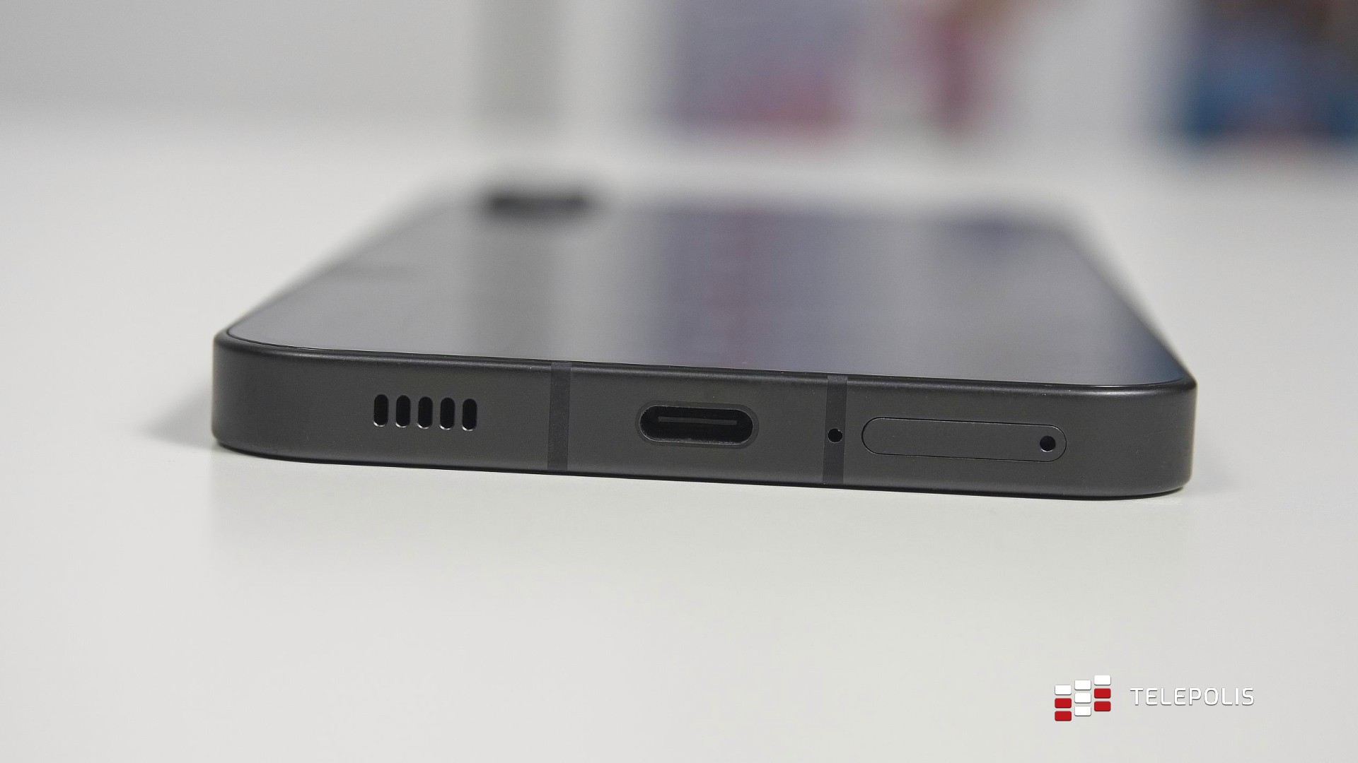 Nothing Phone (1) - najciekawszy telefon tego roku (test)