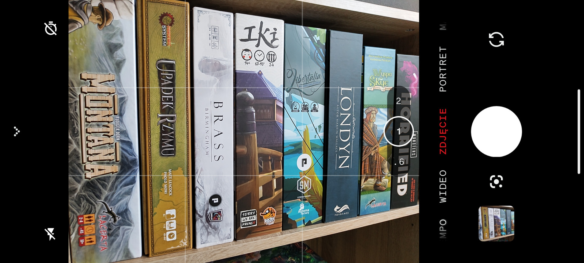 Nothing Phone (1) - najciekawszy telefon tego roku (test)