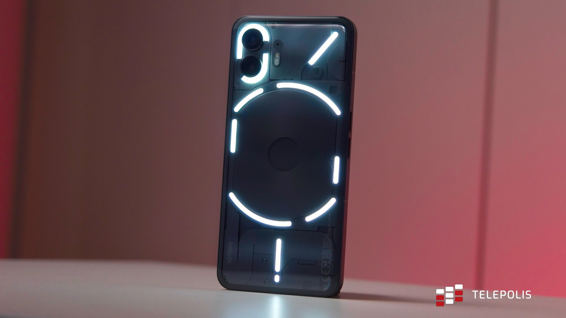 Hit dla indywidualistów. Dwa miesiące z Nothing Phone (2) - test