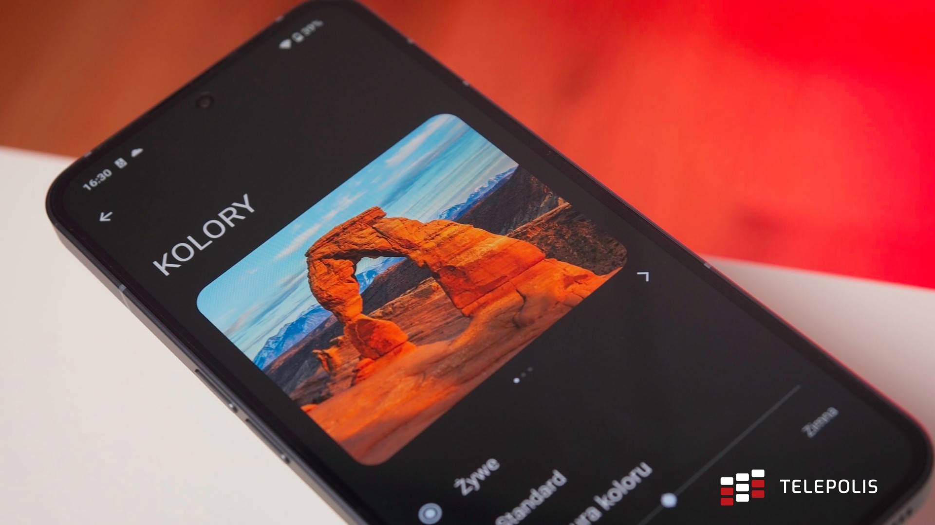 Hit dla indywidualistów. Dwa miesiące z Nothing Phone (2) - test