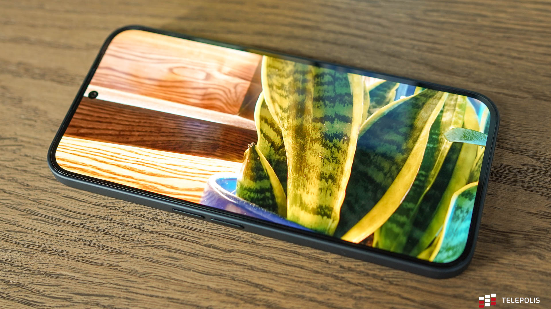 Nothing Phone (2a) – do 1500 zł trudno o lepszy telefon (test)