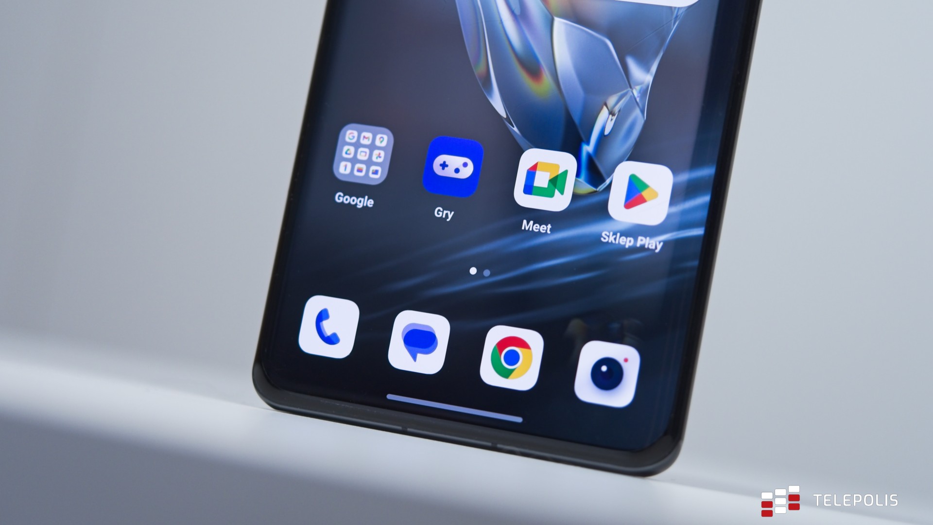 OnePlus 12 - świetny smartfon z jedną wybitną cechą (test)
