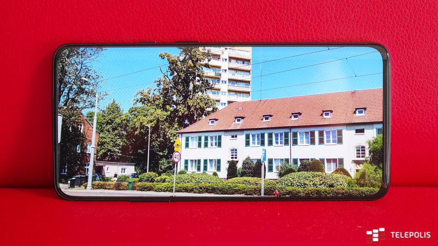 Test telefonu OnePlus 7 Pro - dobrze wyposażony flagowiec w konkurencyjnej cenie