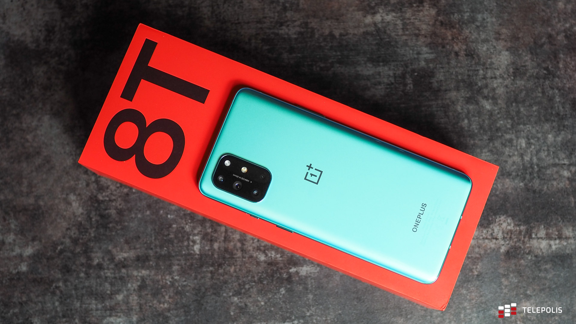 OnePlus 8T przyciąga wyglądem, zachwyca ekranem i zatrzymuje osiągami