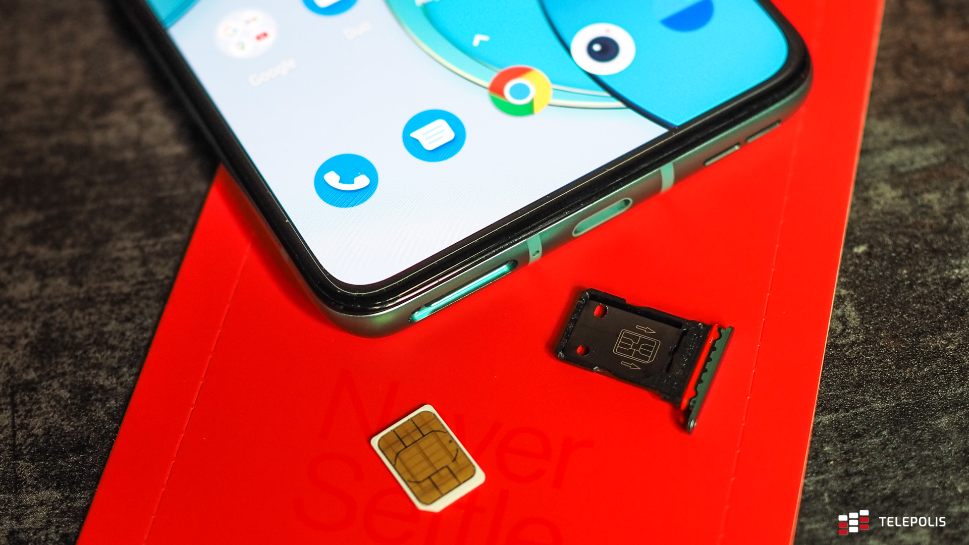 OnePlus 8T przyciąga wyglądem, zachwyca ekranem i zatrzymuje osiągami