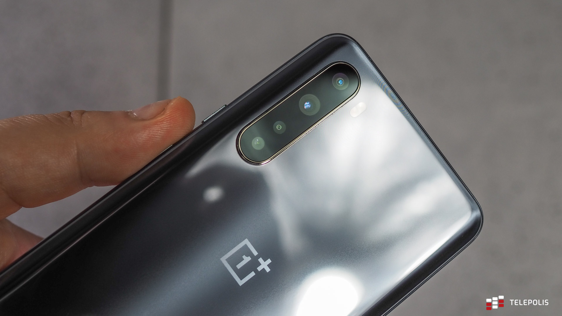 OnePlus Nord – jeden z najlepszych smartfonów w swojej klasie