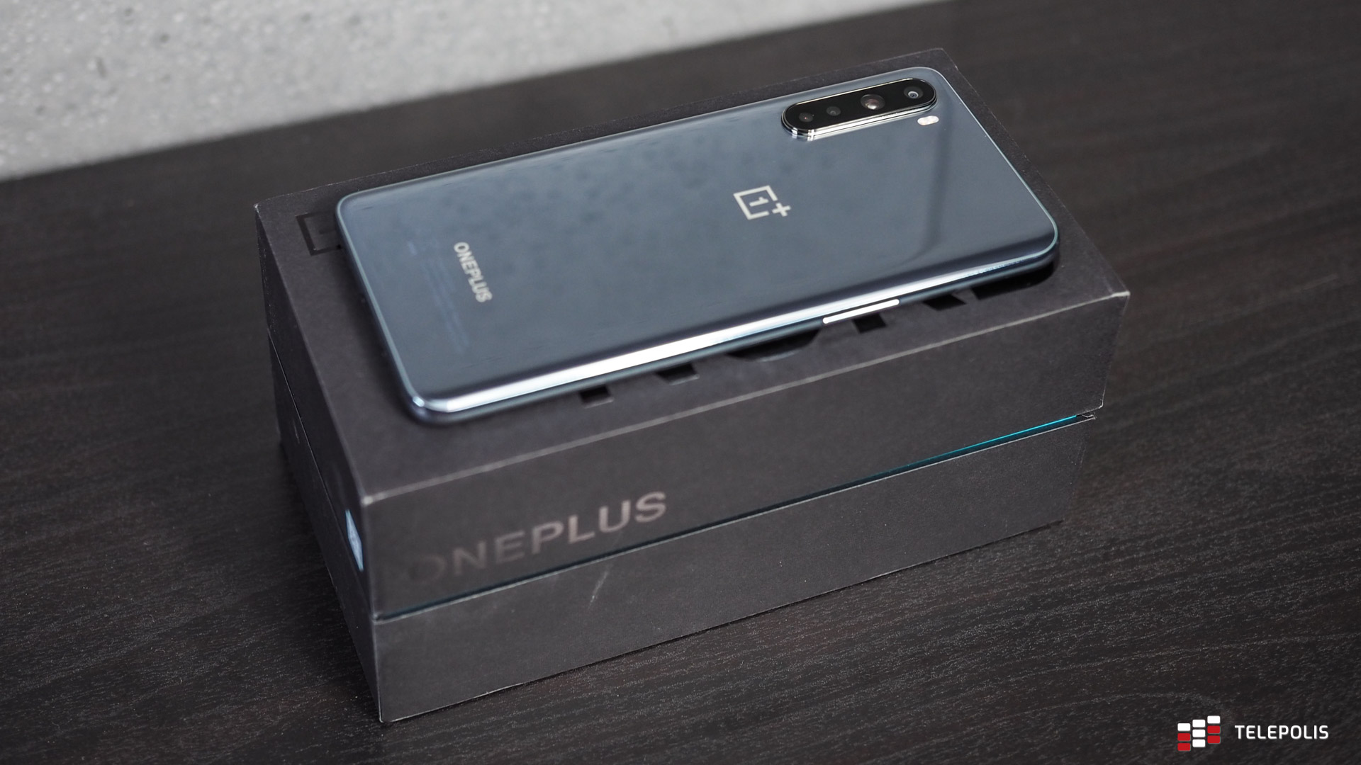 OnePlus Nord – jeden z najlepszych smartfonów w swojej klasie