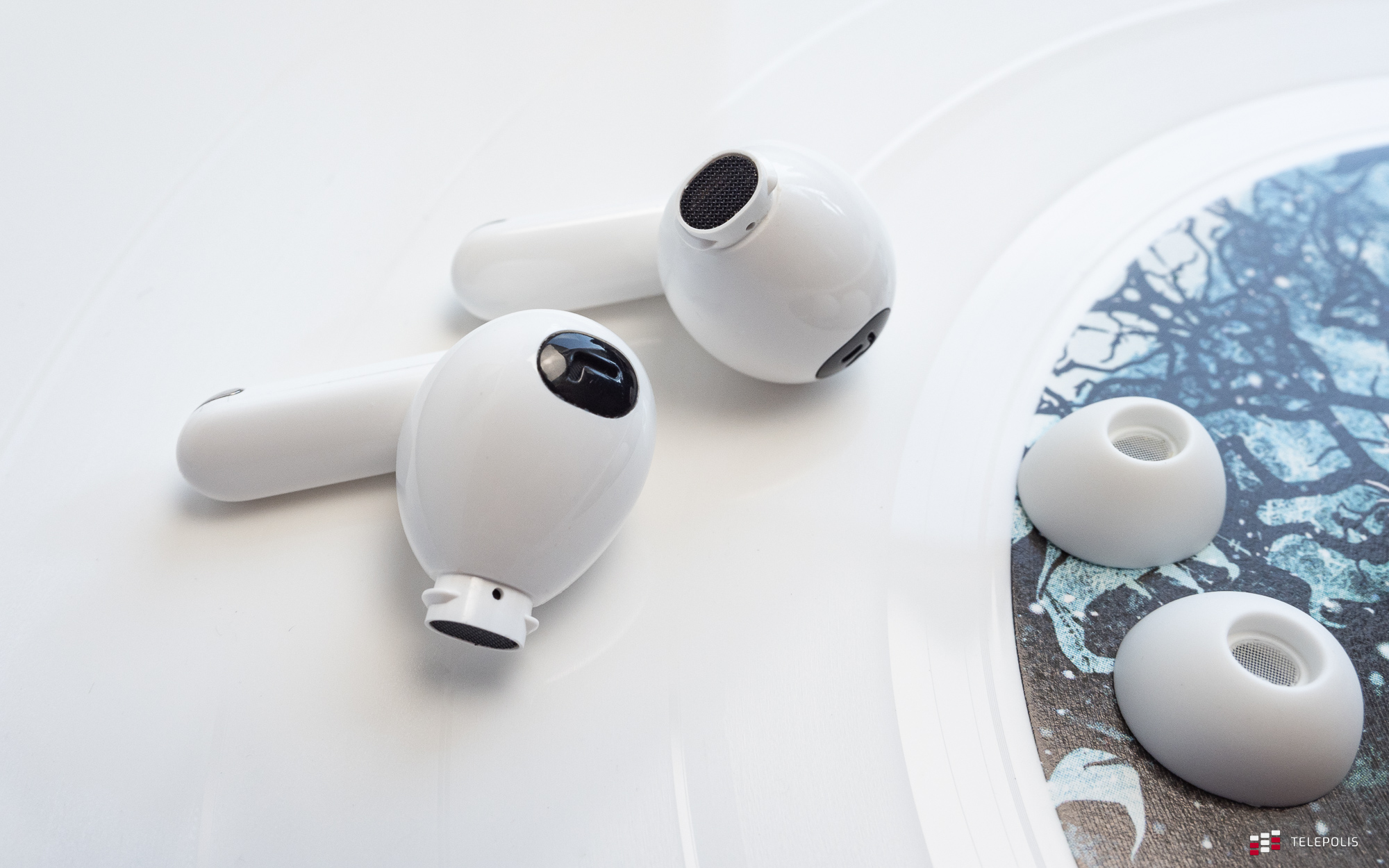 Hi-Fi jak z Passata, tylko znacznie mniejsze. Test OPPO Enco X2