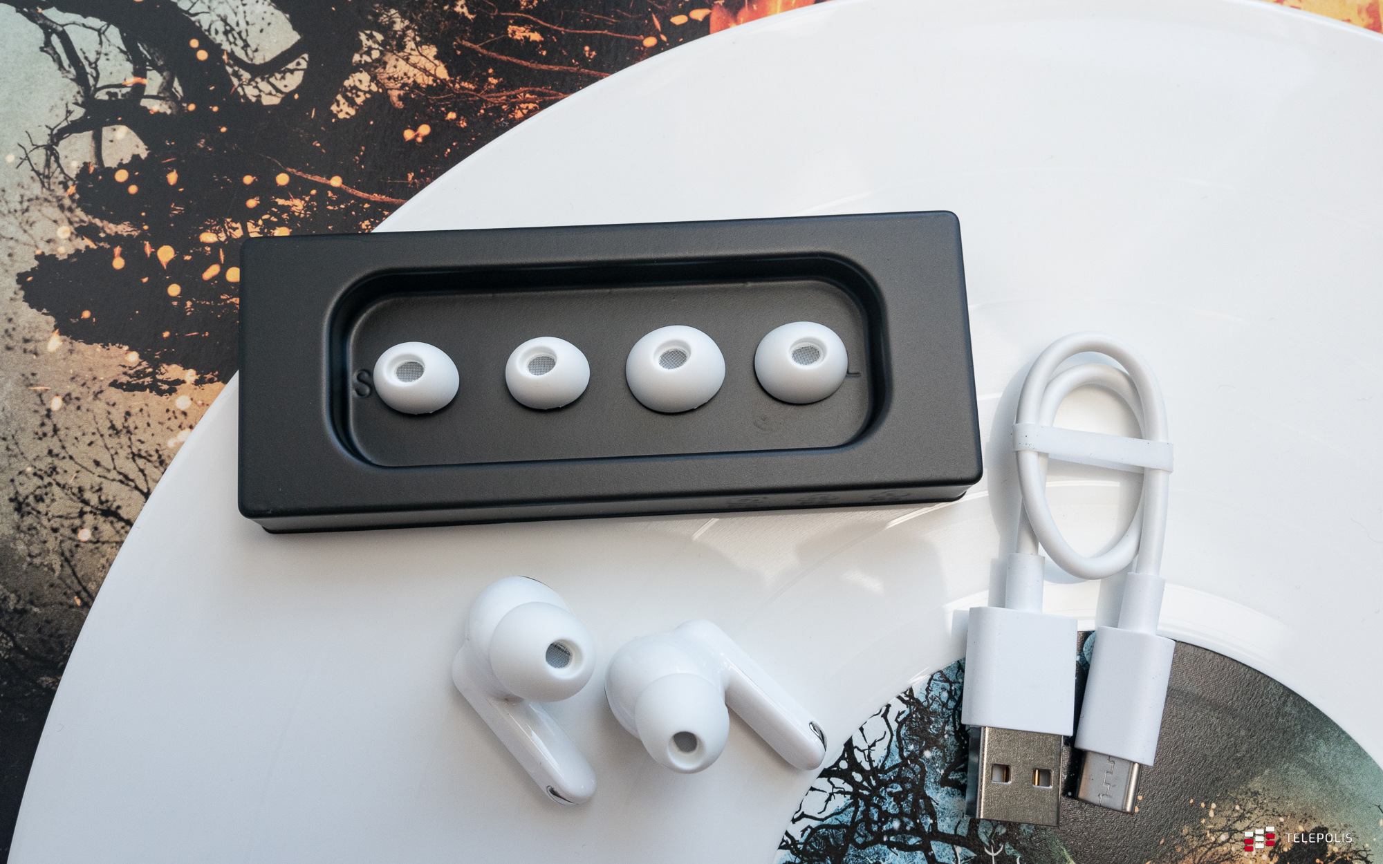 Hi-Fi jak z Passata, tylko znacznie mniejsze. Test OPPO Enco X2