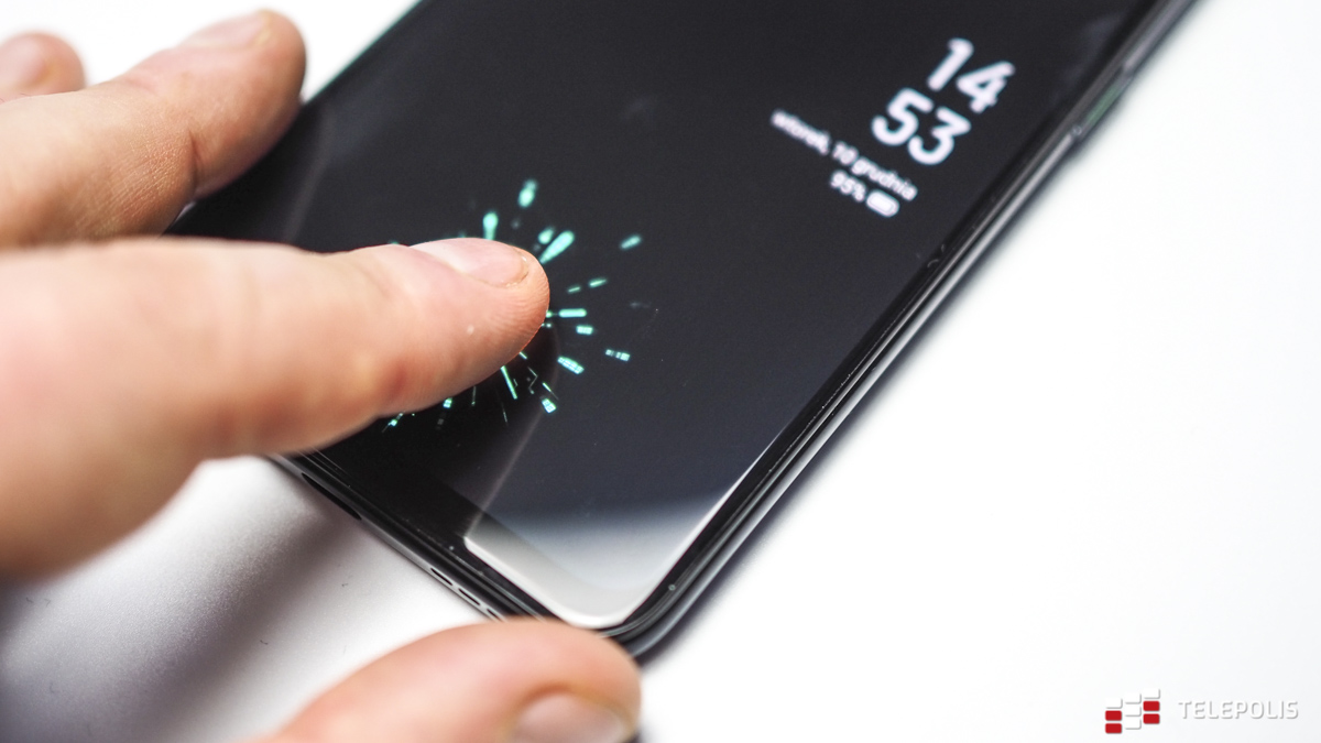Oppo Reno 2 Z - wydajny smartfon ze świetnym wyglądem i wysuwanym aparatem do selfie