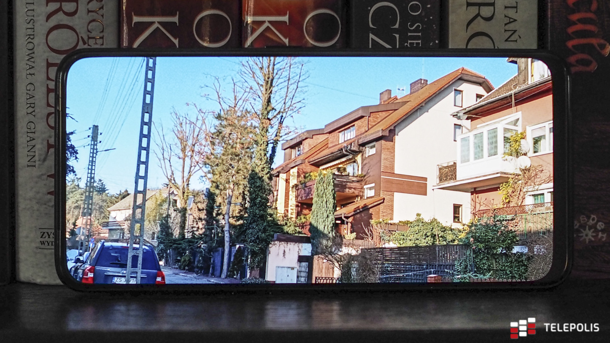 Oppo Reno 2 Z - wydajny smartfon ze świetnym wyglądem i wysuwanym aparatem do selfie