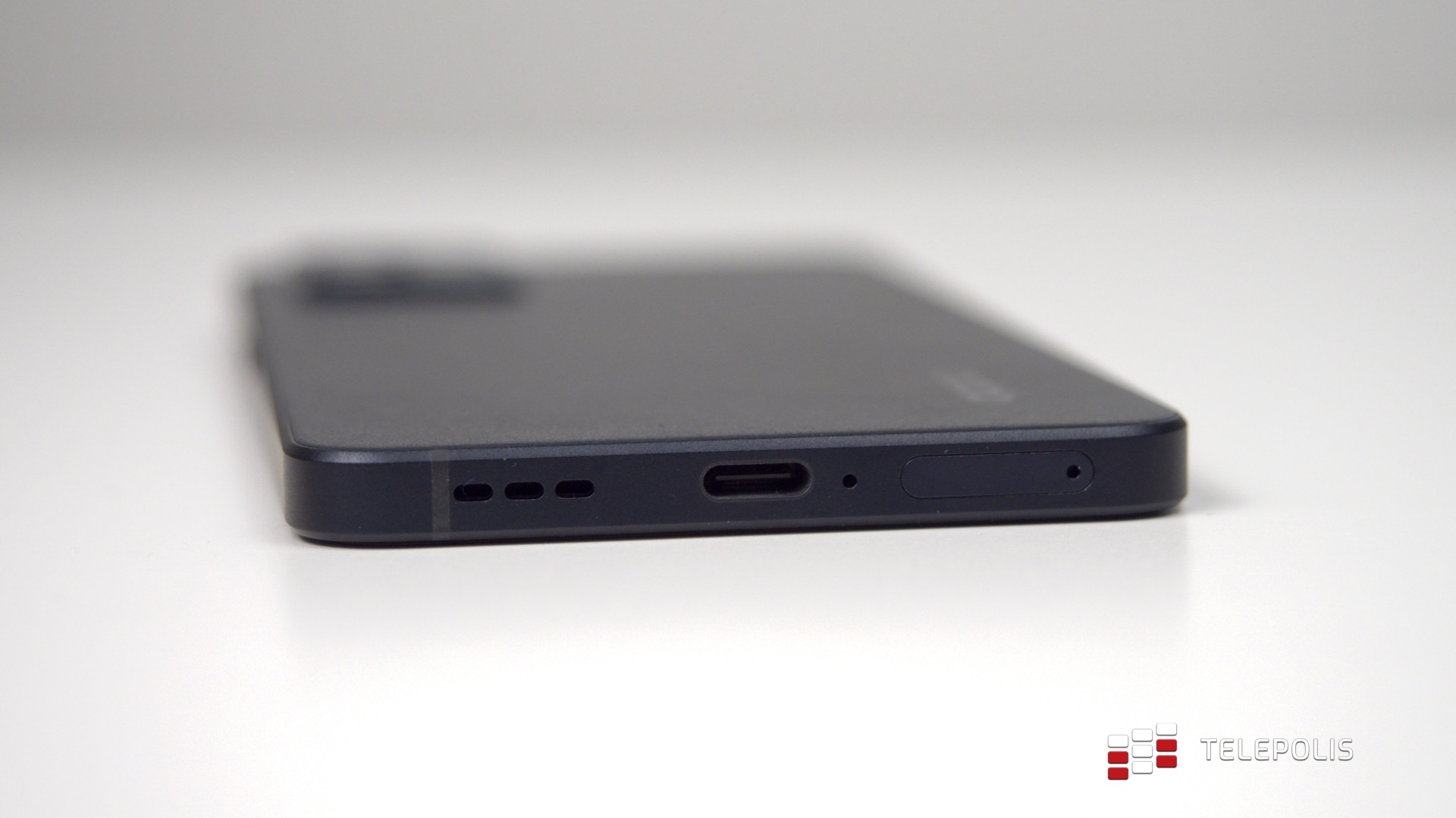 Oppo Reno6 5G – ambitny średniak z aspiracjami