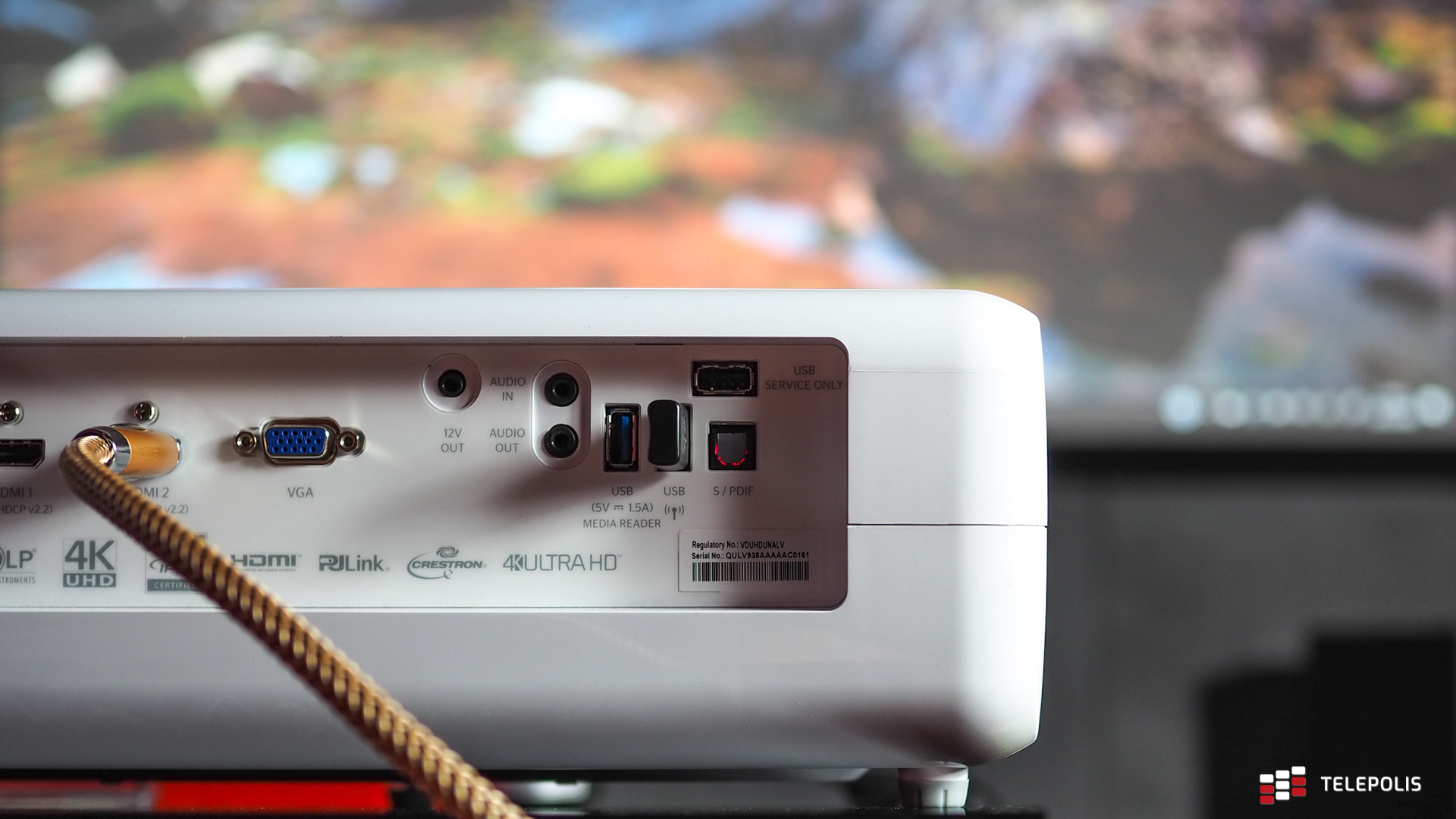 Projektor 4K to rozkosz dla oczu, ból dla kieszeni, a Optoma UHD380X to nawet więcej
