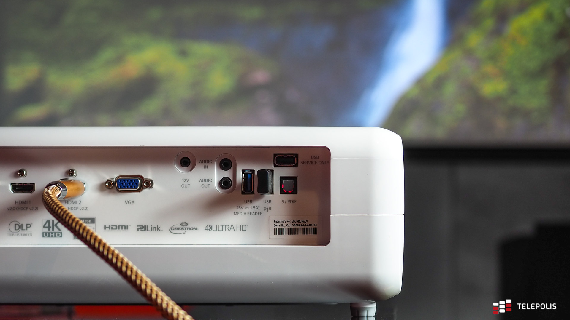 Projektor 4K to rozkosz dla oczu, ból dla kieszeni, a Optoma UHD380X to nawet więcej
