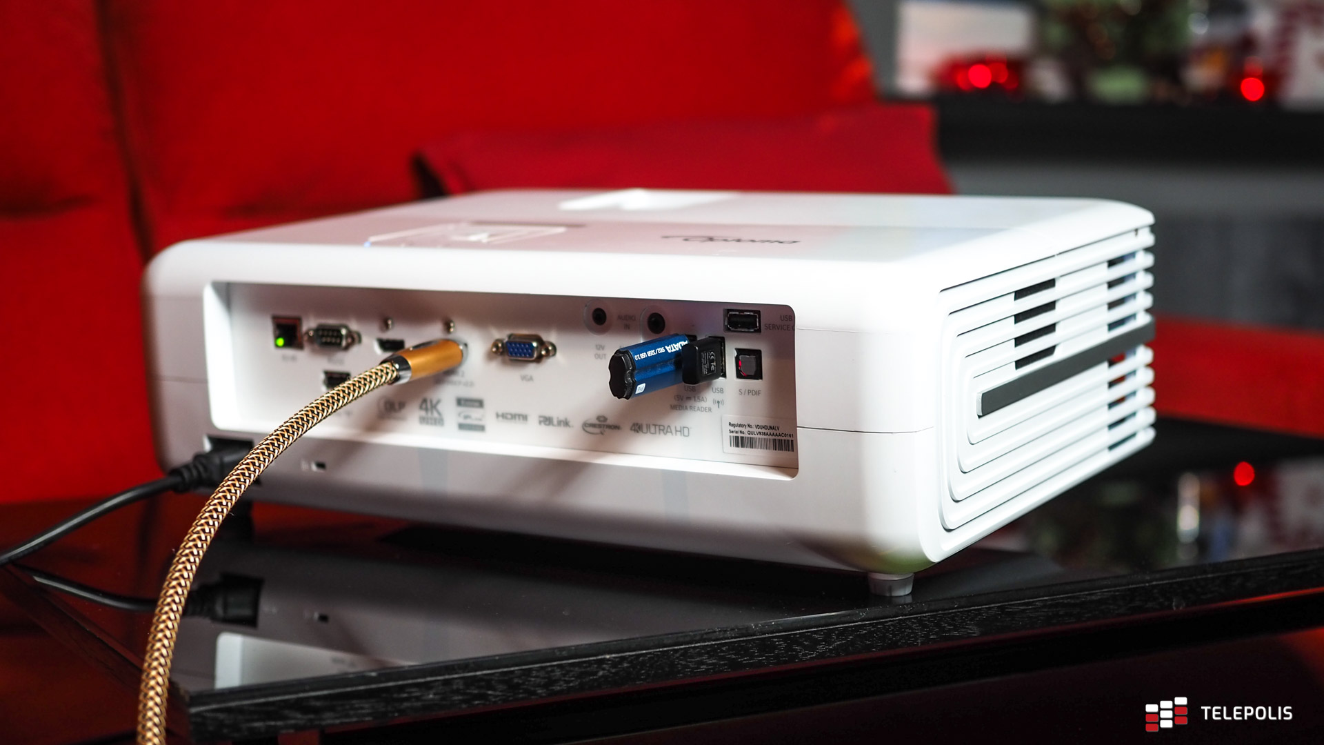 Projektor 4K to rozkosz dla oczu, ból dla kieszeni, a Optoma UHD380X to nawet więcej