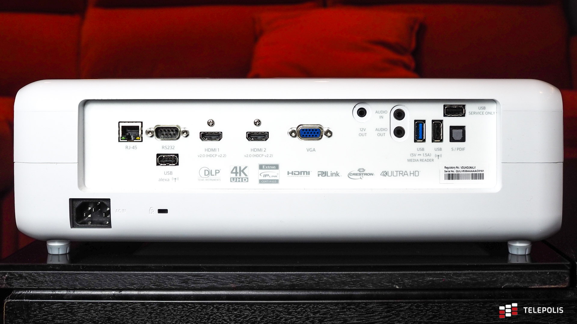 Projektor 4K to rozkosz dla oczu, ból dla kieszeni, a Optoma UHD380X to nawet więcej