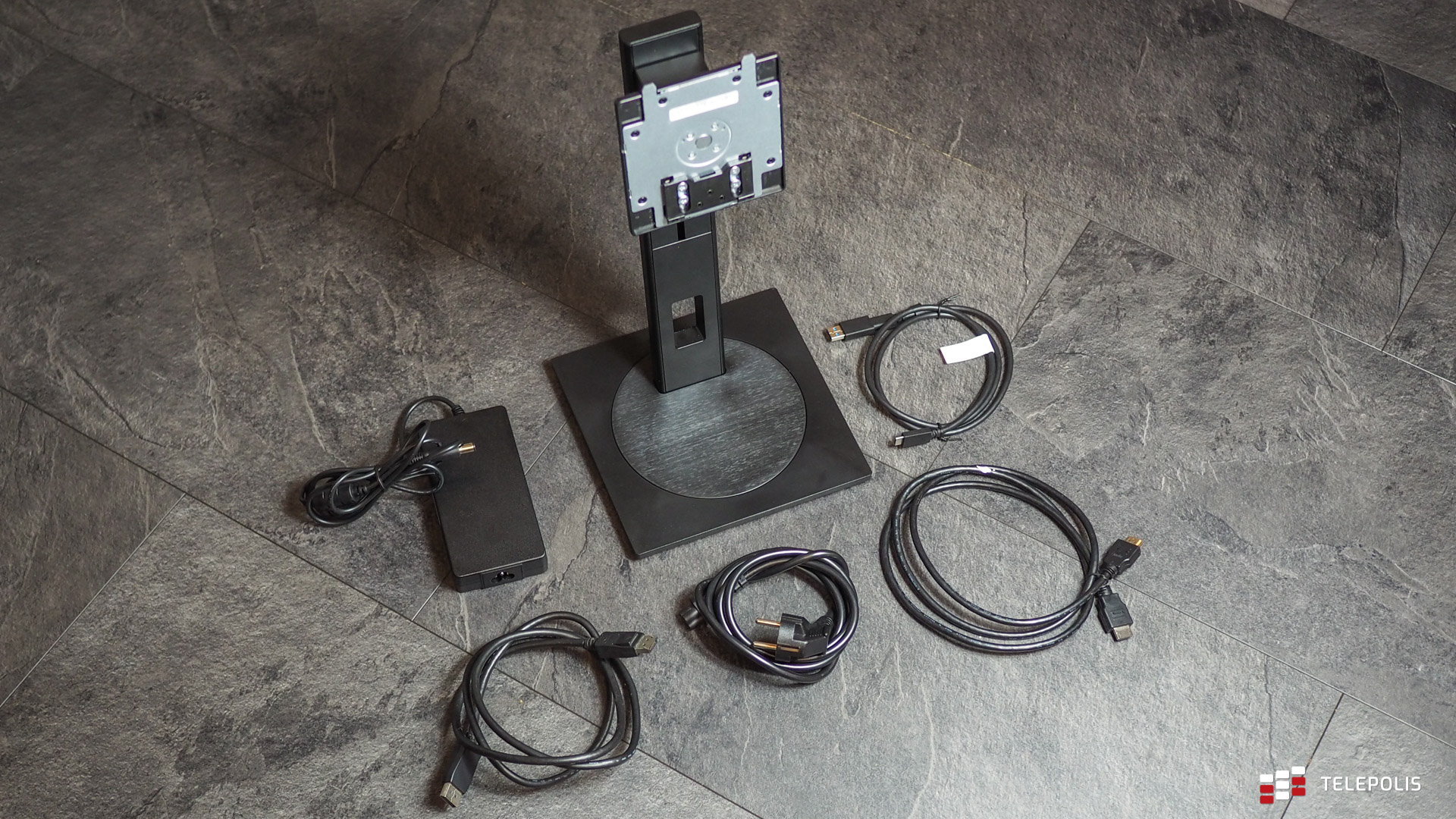 Philips 243B1JH – test monitora ze stacją dokującą USB