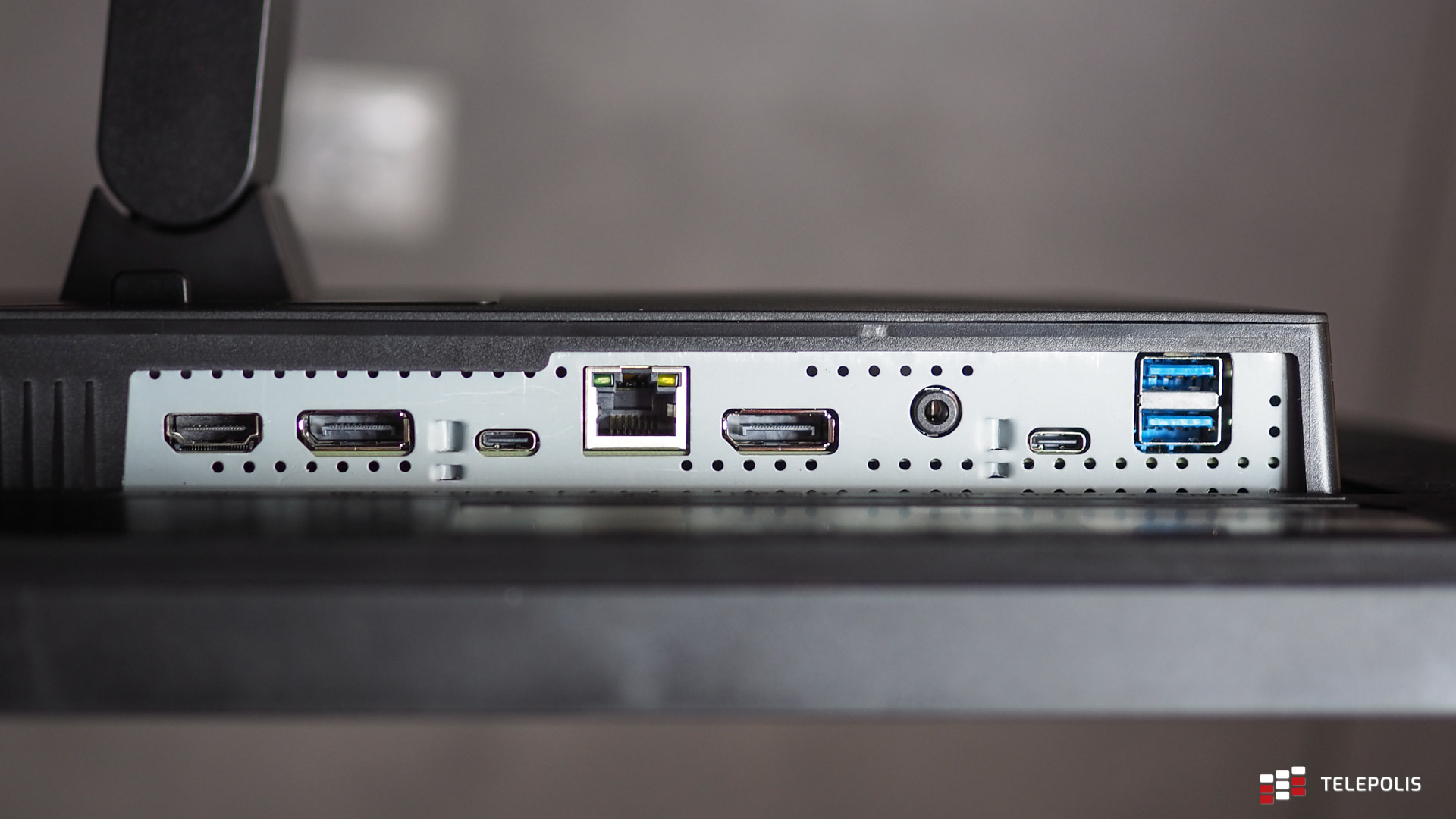 Philips 243B1JH – test monitora ze stacją dokującą USB