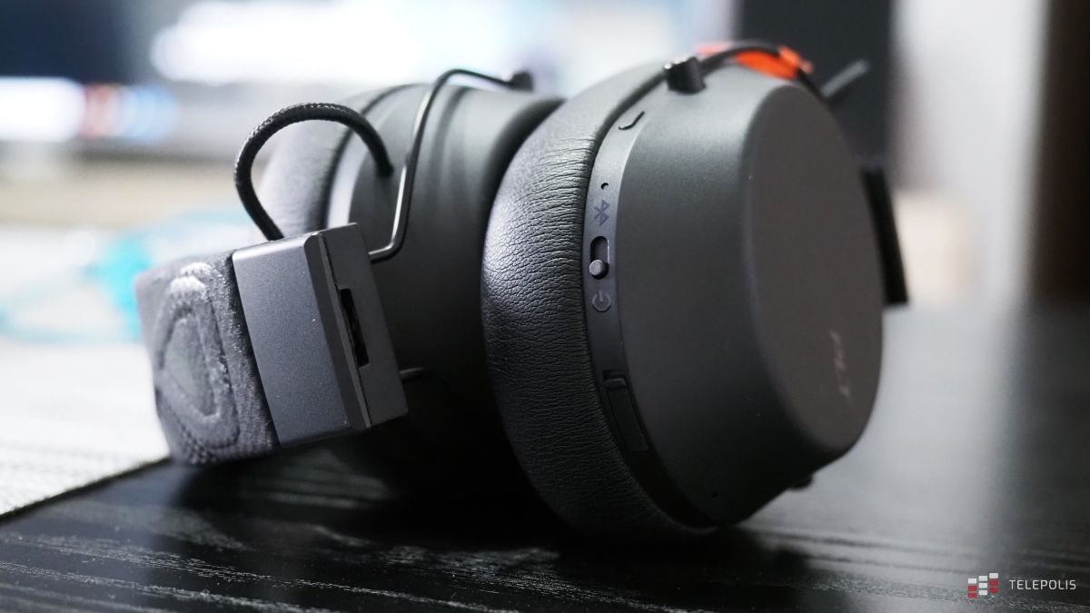 Test słuchawek Plantronics BackBeat FIT 6100. Ładne, wygodne i świetnie grające
