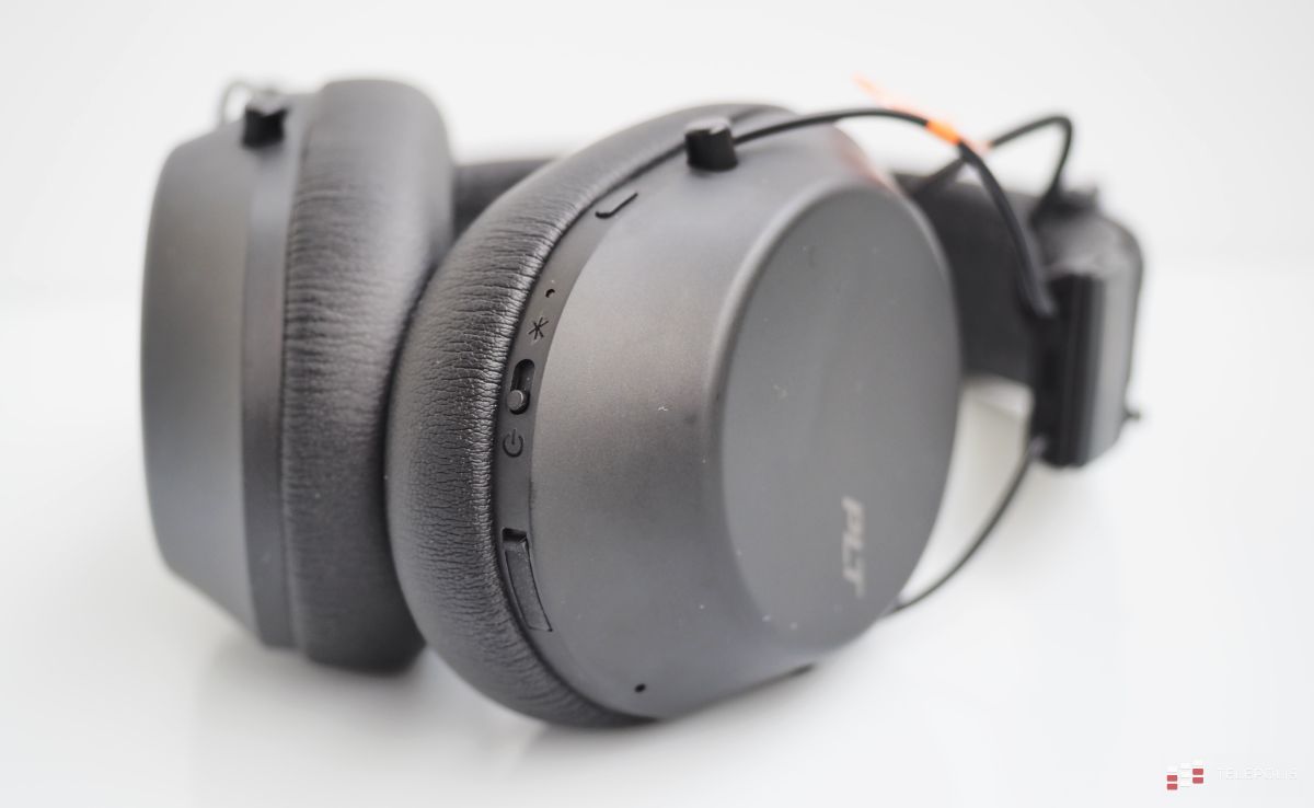 Test słuchawek Plantronics BackBeat FIT 6100. Ładne, wygodne i świetnie grające
