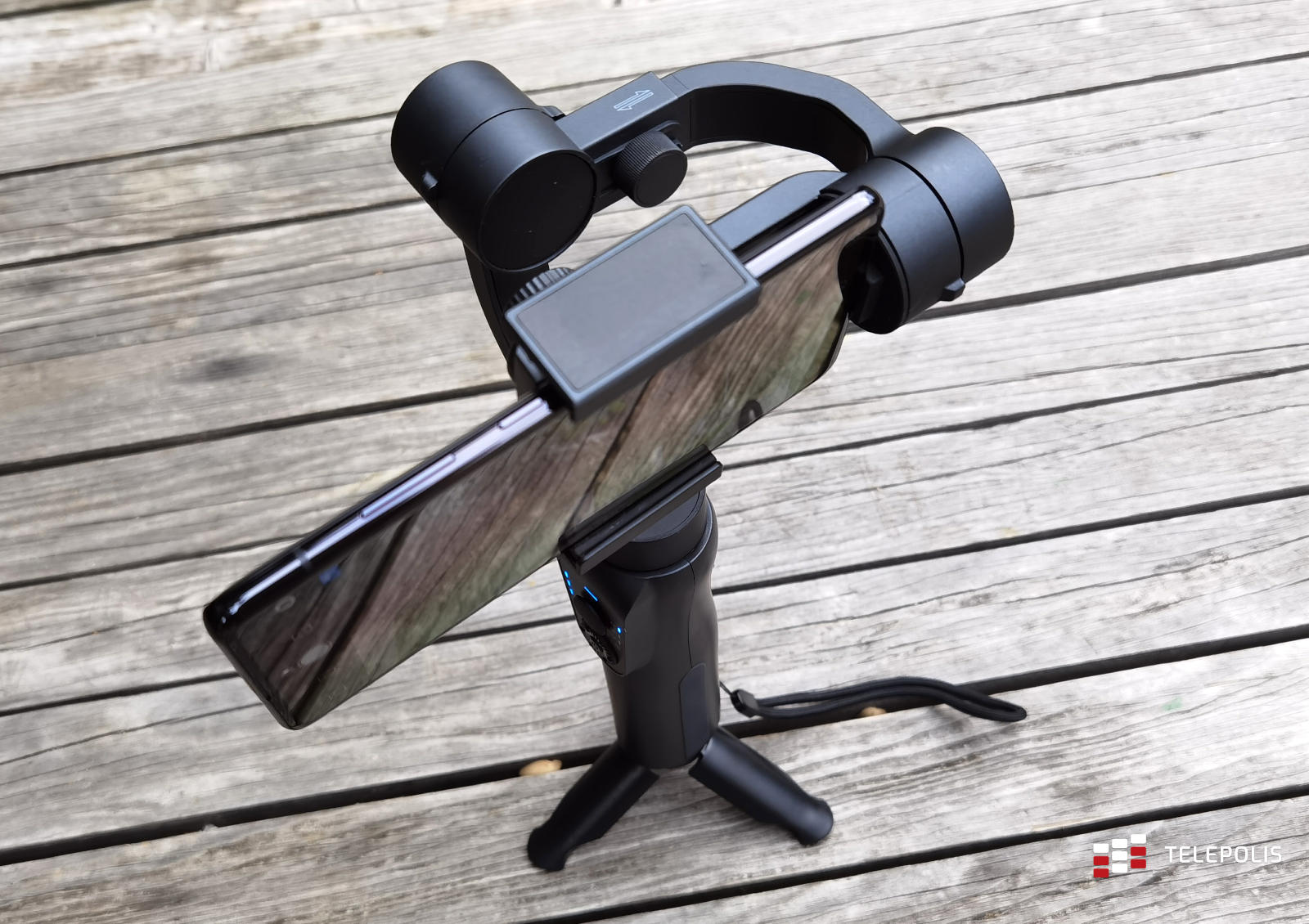 PNY Mobee: smartfonowy gimbal dla oszczędnych i… cierpliwych